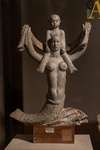 Sirenetta con putto alle spalle 